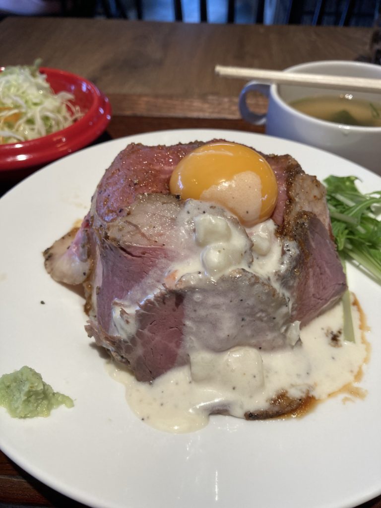 自家製グリムソース ステーキライス 並盛り